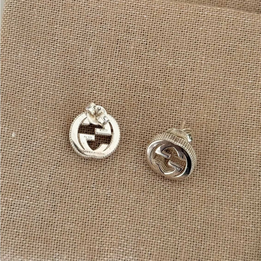 Gucci Silver Interlocking Studd Earrings Used Onc… - image 5